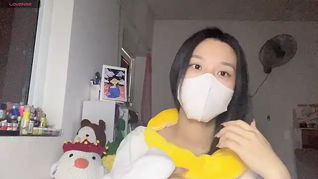 Tieu-May online show from 05/04/26, 09:12