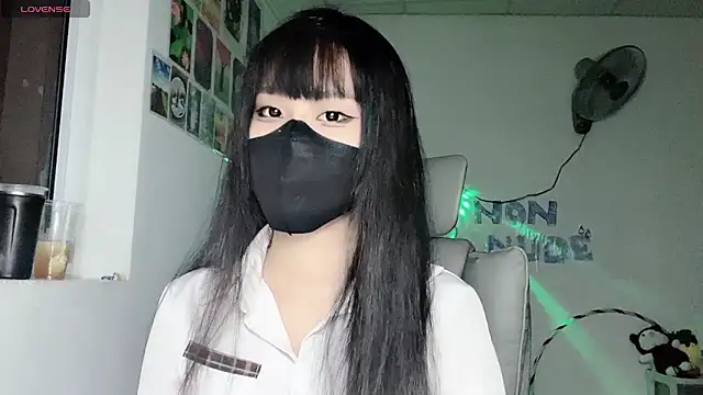 Tieu-May online show from 07/28/26, 11:07