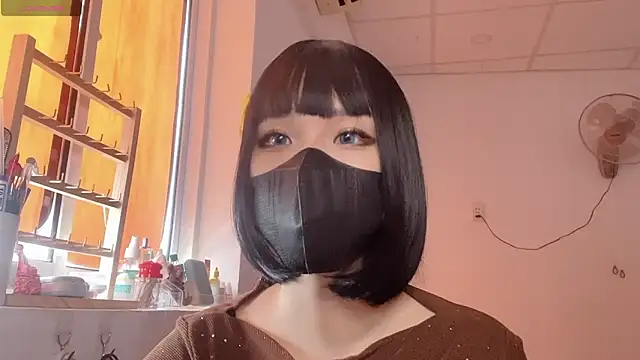 Tieu-May online show from 02/15/26, 07:42