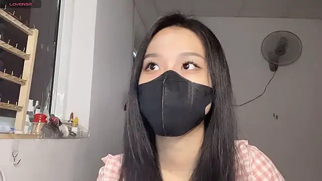 Tieu-May online show from 02/27/26, 07:30