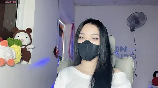 Tieu-May online show from 07/07/26, 06:58