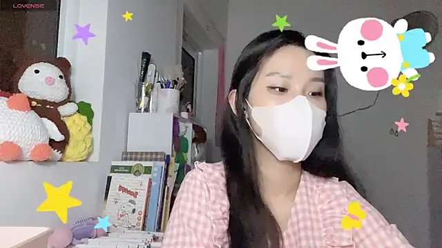 Tieu-May online show from 04/14/26, 08:47