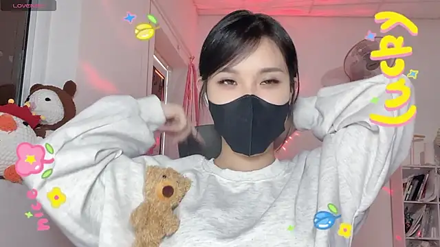 Tieu-May online show from 05/27/26, 07:16