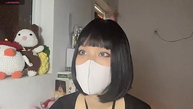 Tieu-May online show from 04/11/26, 07:45