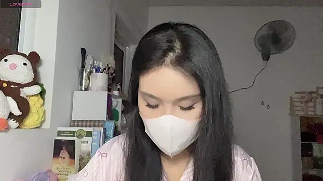 Tieu-May online show from 04/12/26, 08:45