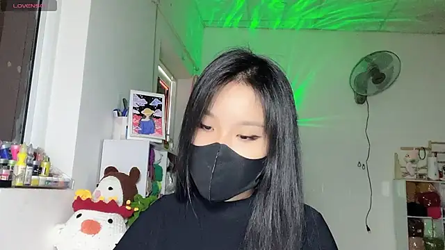 Tieu-May online show from 05/08/26, 07:12