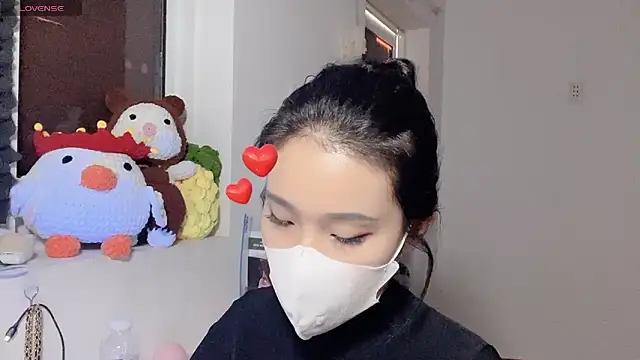 Tieu-May online show from 04/04/26, 06:31