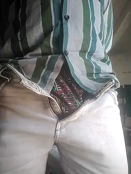 Snapshot of sexyboy_917 chatting on 02/07/26, 06:32 sexyboy 917 online show from 02/07/26, 06:32