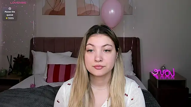 Angel  Grace online show from 03/28/26, 04:13