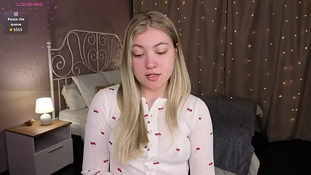 Angel  Grace online show from 04/15/26, 12:16