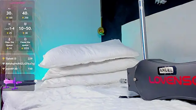 justMolly  online show from 06/05/26, 06:52