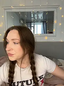 Snapshot of cuteeyesbaby chatting on 02/24/26, 07:20 cuteeyesbaby online show from 02/24/26, 07:20