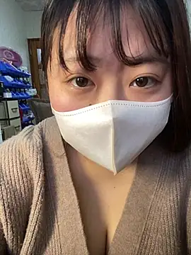 Snapshot of puni_0312 chatting on 02/25/26, 06:35 puni 0312 online show from 02/25/26, 06:35