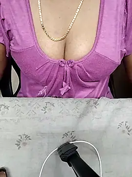 tamil-monisha online show from 02/15/26, 05:23