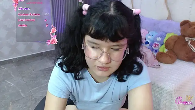 Snapshot of LUAR_TAY chatting on 03/27/26, 08:26 LUAR TAY online show from 03/27/26, 08:26