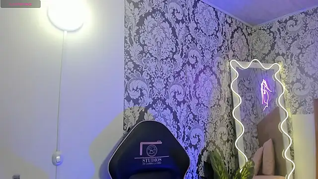 IRINA TAY1 online show from 02/25/26, 03:18