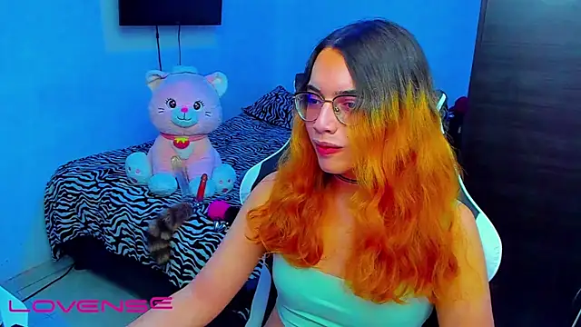 lillykittyyy online show from 04/11/26, 03:03