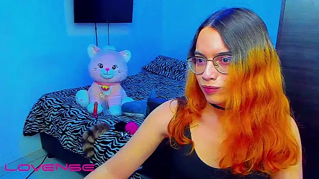 lillykittyyy online show from 04/05/26, 03:13