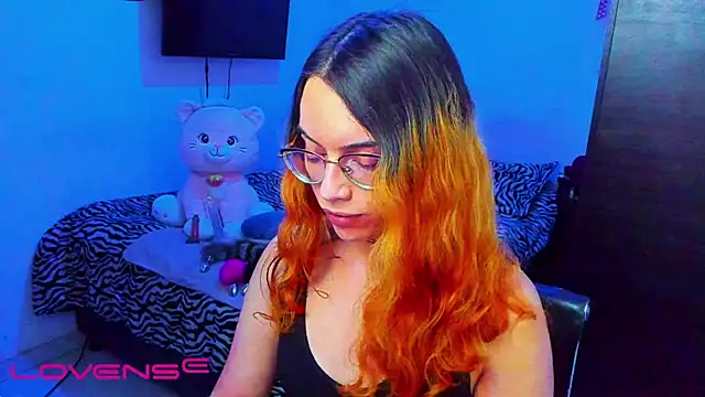 lillykittyyy online show from 03/25/26, 03:17