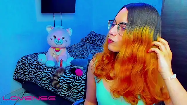 lillykittyyy online show from 04/06/26, 03:13