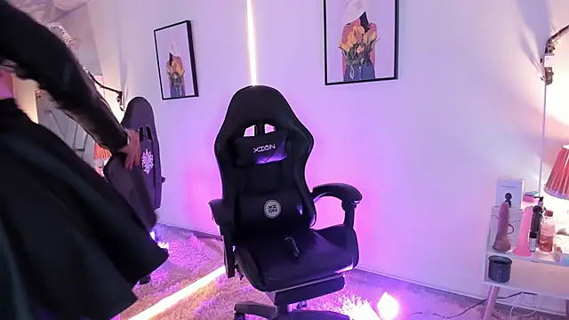 Astrid williams online show from 01/10/26, 02:29