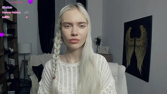 KristalCrowner online show from 02/02/26, 07:13