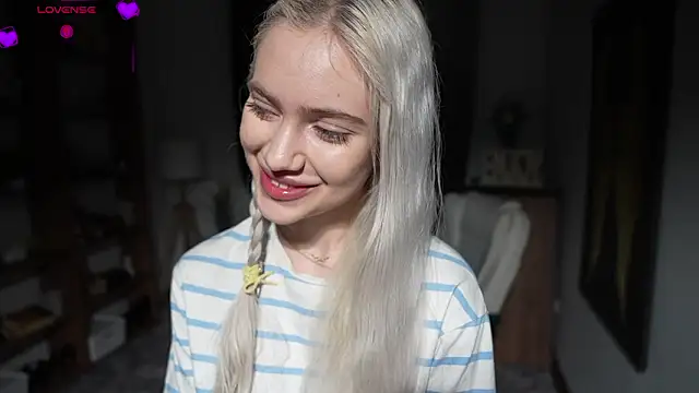 KristalCrowner online show from 03/21/26, 08:35