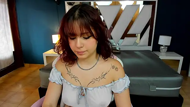 Liily Teen online show from 02/17/26, 06:16