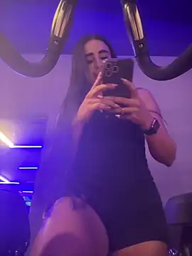 RoseOnYou online show from 03/25/26, 08:19