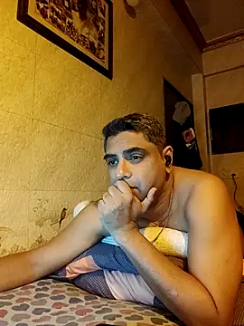 Snapshot of hardnhornybull chatting on 02/28/26, 08:30 hardnhornybull online show from 02/28/26, 08:30