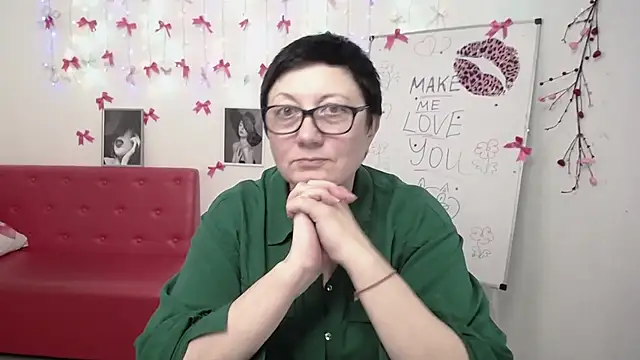 EmilyL0ve online show from 03/01/26, 07:14