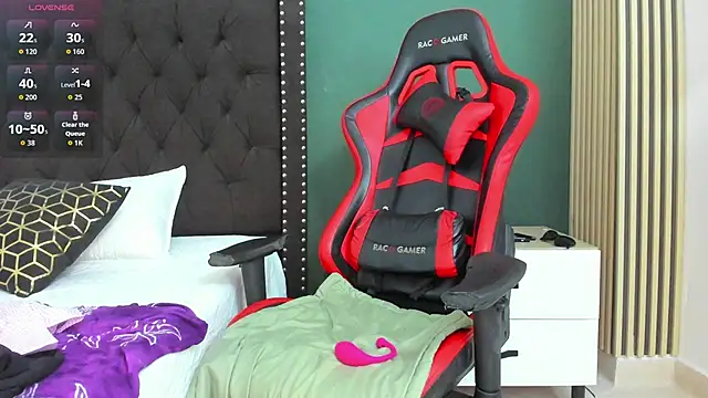 lilith davis online show from 03/31/26, 01:46