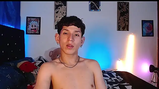 Snapshot of yorsamm_smit chatting on 02/26/26, 11:10 yorsamm smit online show from 02/26/26, 11:10