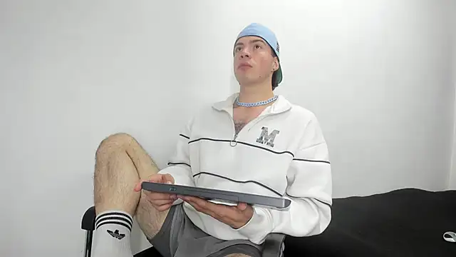 VelloTouch online show from 01/08/26, 07:31