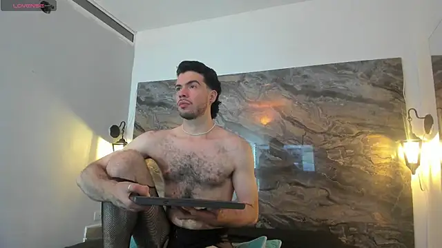 Snapshot of VelloTouch chatting on 02/11/26, 04:12 VelloTouch online show from 02/11/26, 04:12