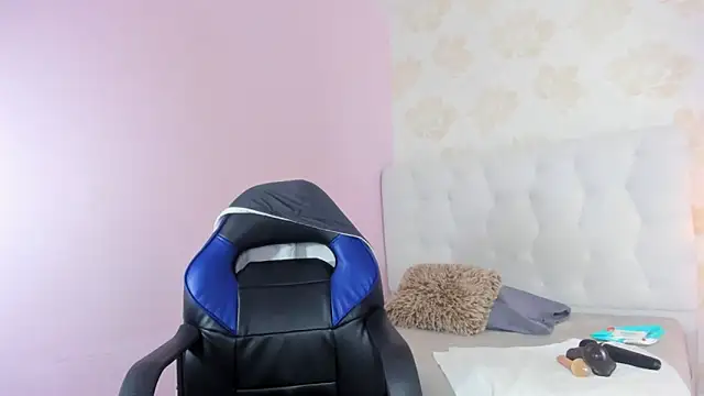 JOLIEBENSON1 online show from 02/11/26, 02:44