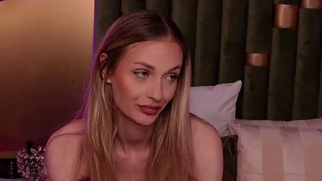 AmeliaAngel online show from 04/24/26, 06:59