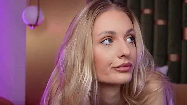 AmeliaAngel online show from 11/09/25, 06:39