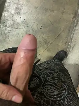 mast3r305 online show from 01/09/26, 06:59