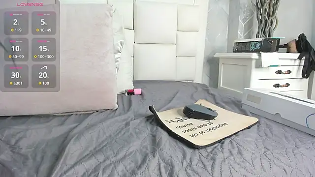 laura rouse7 online show from 03/02/26, 08:05