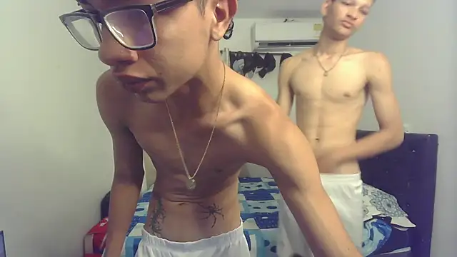 pocket loversxxx online show from 03/30/26, 10:44