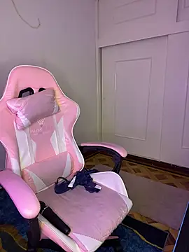 Baby Meli online show from 05/07/26, 03:22