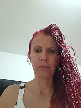 cintia love online show from 04/17/26, 10:23