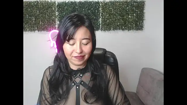 LolaOpalX online show from 01/13/26, 01:09