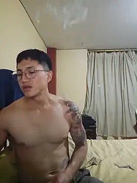 Xavlex0803 online show from 04/10/26, 12:06