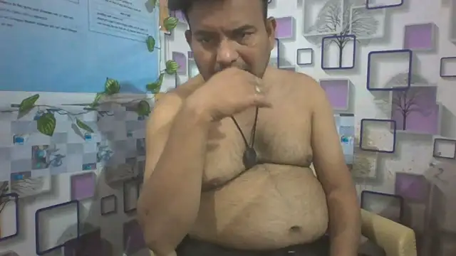 KUMA 500 online show from 01/06/26, 02:43