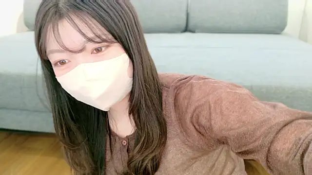   Yui  online show from 04/06/26, 03:57
