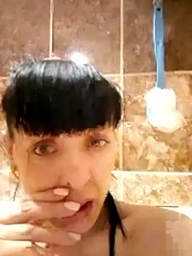 DebbieWhite online show from 02/08/26, 03:32