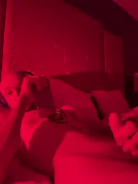 Snapshot of cloudyplay661 chatting on 03/21/26, 06:47 cloudyplay661 online show from 03/21/26, 06:47