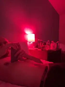 Snapshot of cloudyplay661 chatting on 02/05/26, 07:32 cloudyplay661 online show from 02/05/26, 07:32